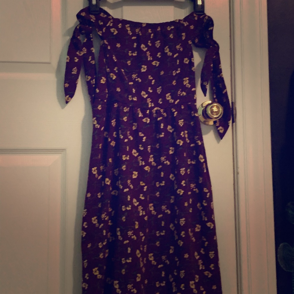 Xhilaration Maroon Dress